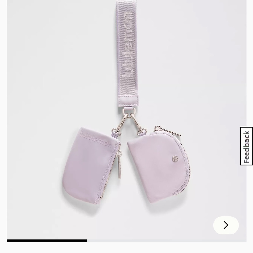 BNWT Lululemon Athletica Light Purple Wristlet Pouch